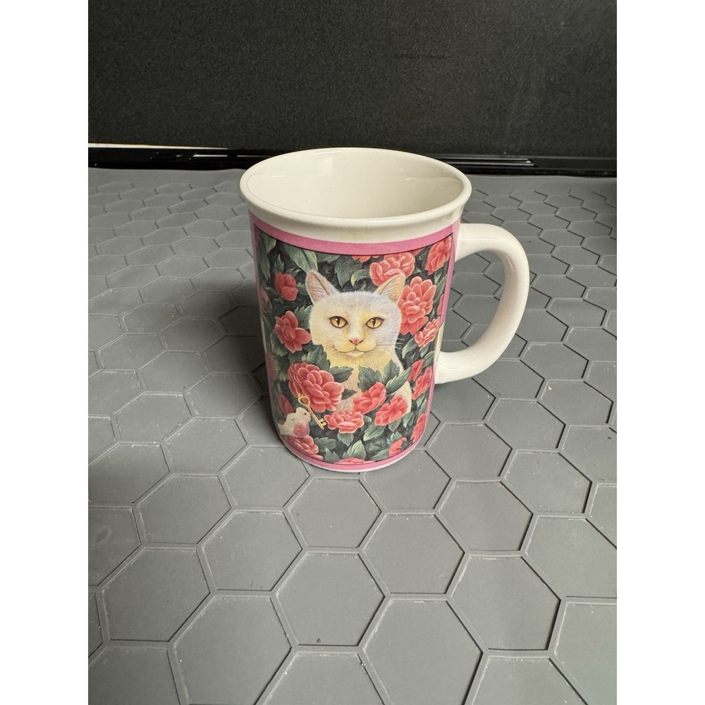 Vintage1995 Otagiri Korean 4"Coffee Cup By Elizabeth Browne With Cat In Roses